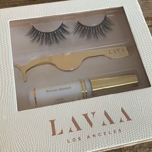 Lavaa Lashes Flirty Lash Set NIB